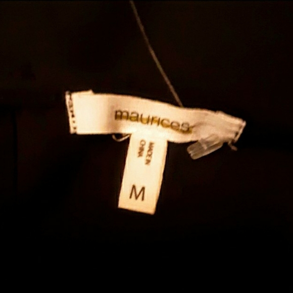 Maurice's Bell Sleeve Floral Detail Border Blouse - Picture 8 of 10